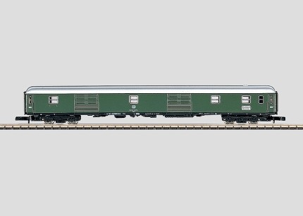 Marklin8712 Вагон багажный скорого поезда, тип Dm 902 DB, 1/220
