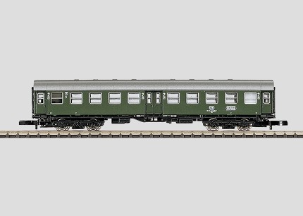 Marklin8754 Вагон пассажирский 4-х осный переоборудованный 2кл., тип Byg 515 DB Z